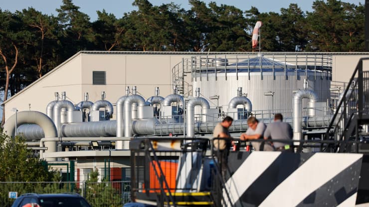 Giá khí đốt ở châu Âu tăng mạnh do lo ngại ngắt đường ống dẫn từ Nga