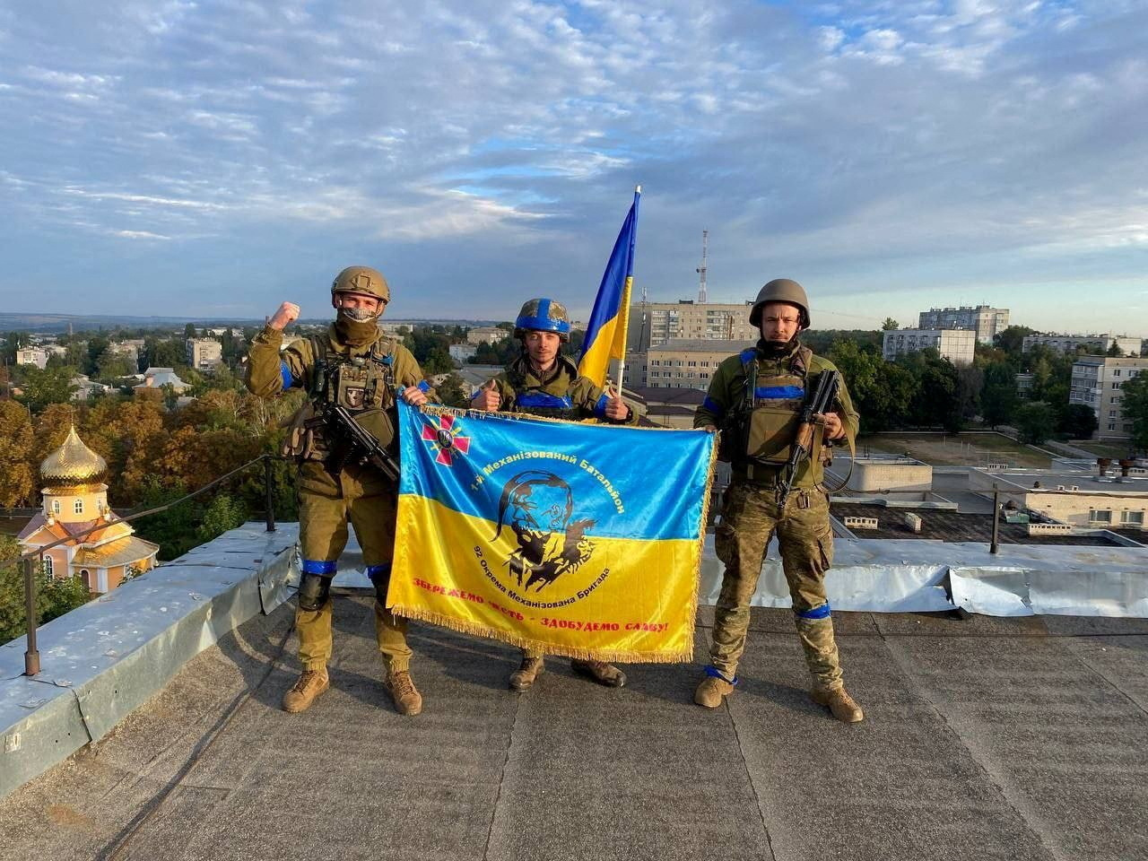 Chiến sự Ukraine ngày 200: Nga tiếp tục rút khỏi Kharkiv?