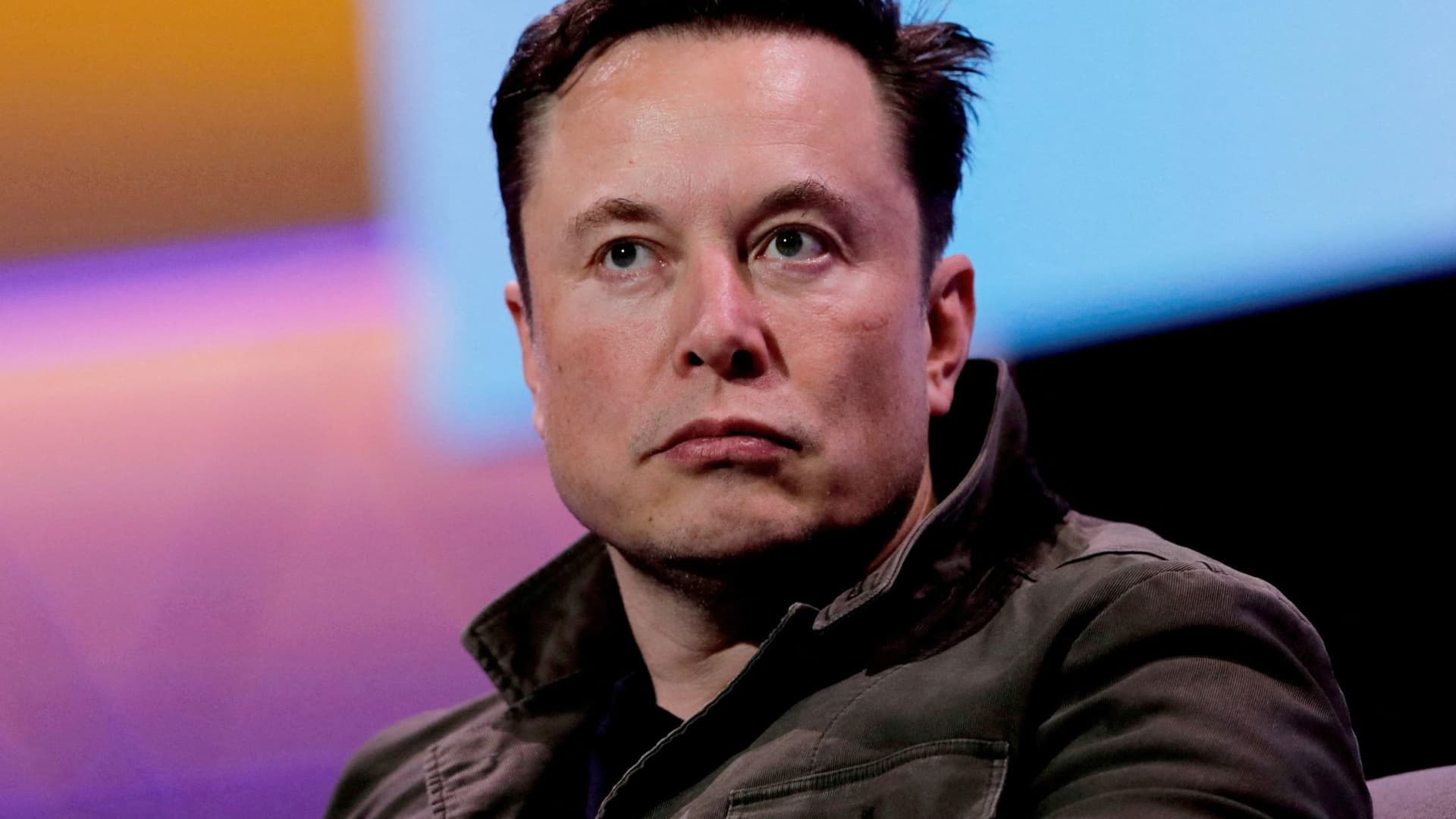 CEO Tesla - Elon Musk