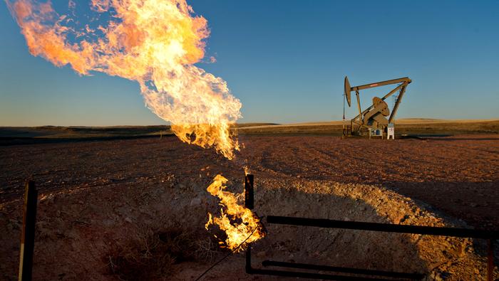 Phân tích triển vọng dầu thô WTI: Giá dầu tiếp tục tăng trong bối cảnh Trung Quốc mở cửa trở lại