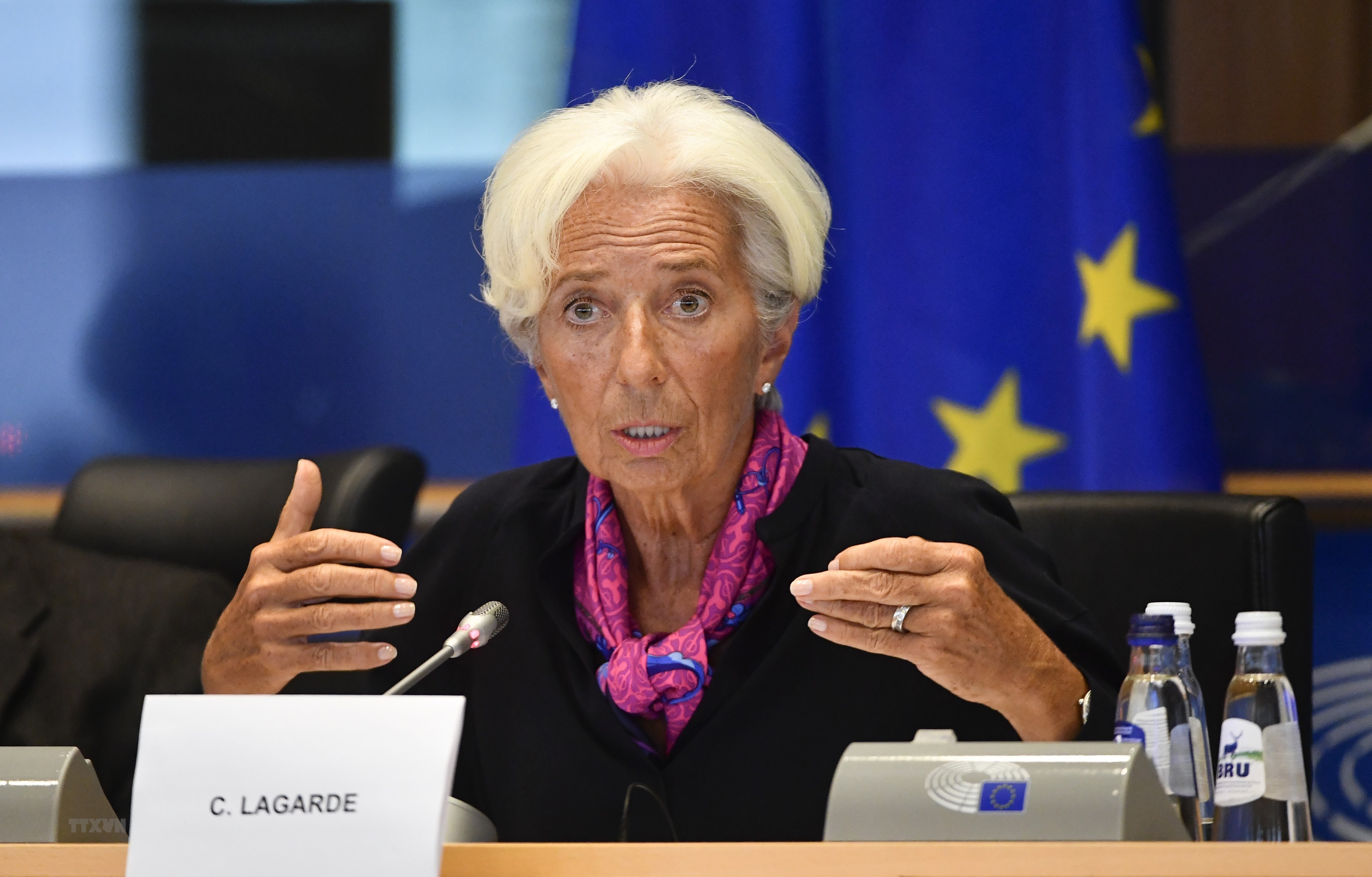 Chủ tịch ECB Lagarde khẳng định có kế hoạch tăng 50 điểm cơ bản tại cuộc họp tiếp theo
