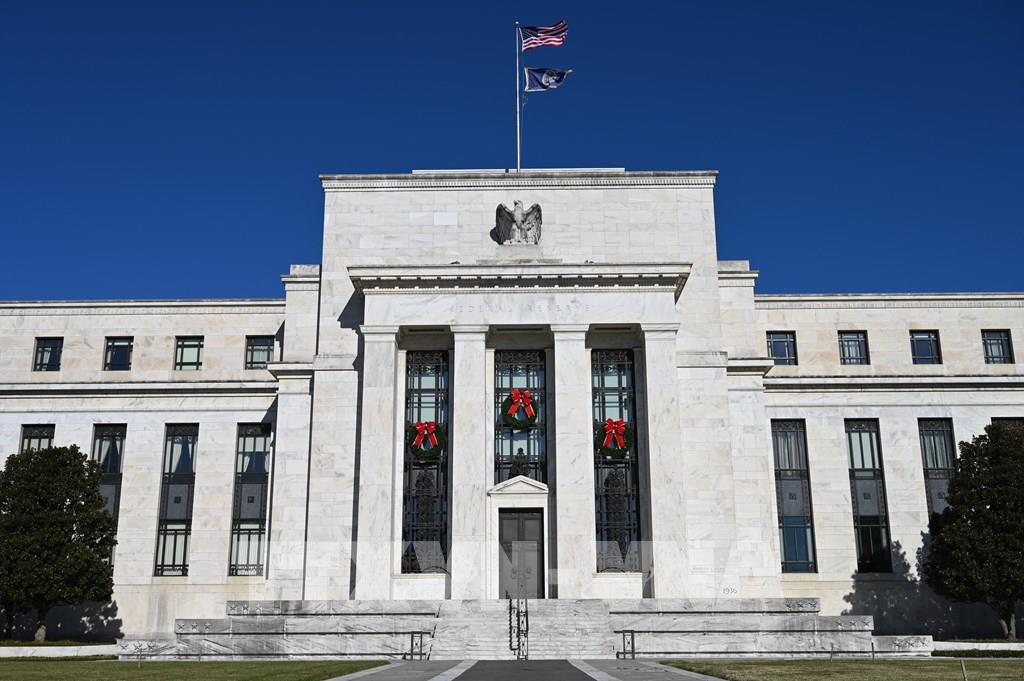 Fed và các ngân hàng trung ương toàn cầu tăng cường hỗ trợ bằng USD