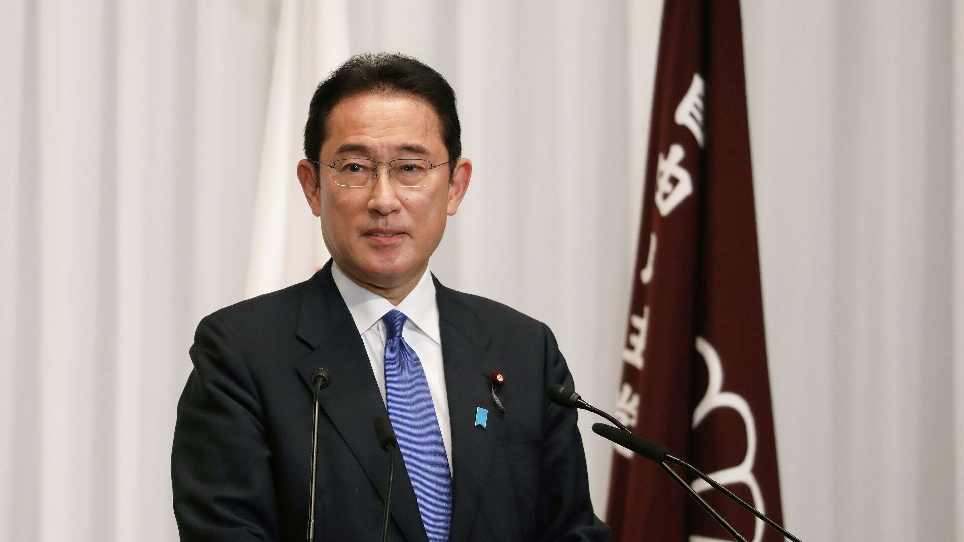 Tân thủ tướng Nhật Bản cất giọng đanh thép với Trung Quốc - Báo Người lao  động