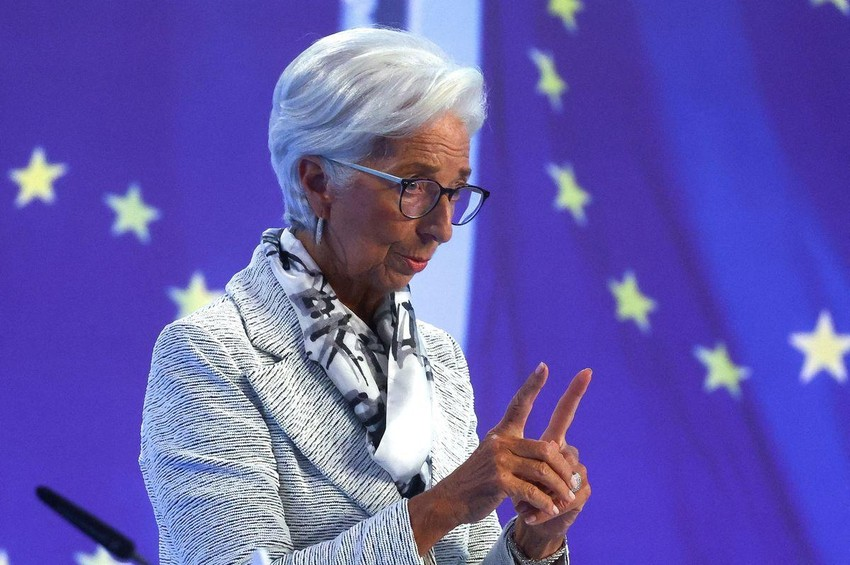 Ngân hàng trung ương châu Âu cảnh báo triển vọng kinh tế khu vực đang dần u  ám