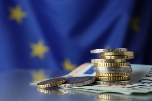 Bloomberg đánh giá tích cực triển vọng đồng EUR