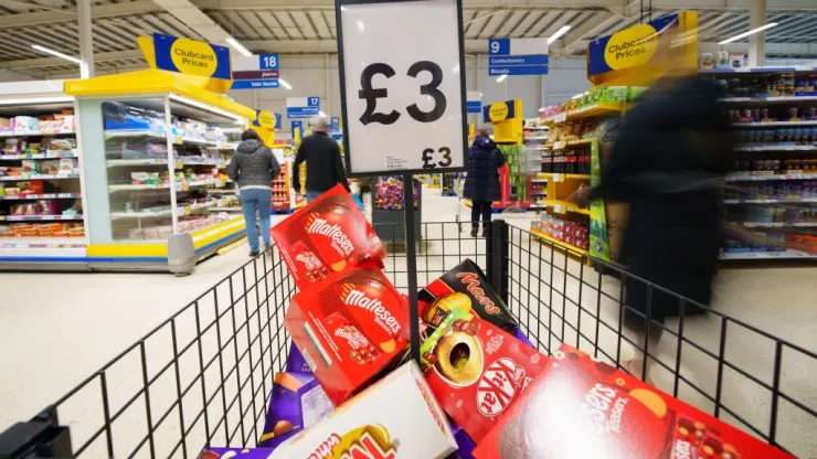 Shoppers visit a supermarket in Manchester, Britain, March 22, 2023. The government is reportedly in discussions with supermarkets over voluntary price caps on some items.