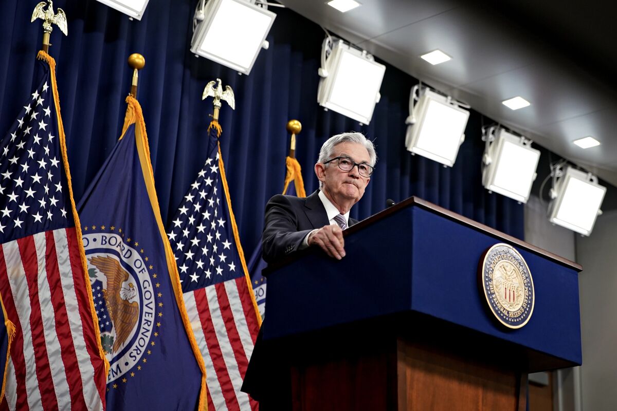 Chủ tịch Powell: Gần như tất cả quan chức đều kỳ vọng Fed sẽ tăng lãi suất thêm vài lần nữa