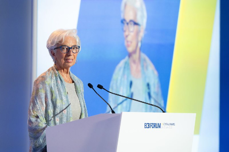 Chủ tịch ECB, Christine Lagarde
