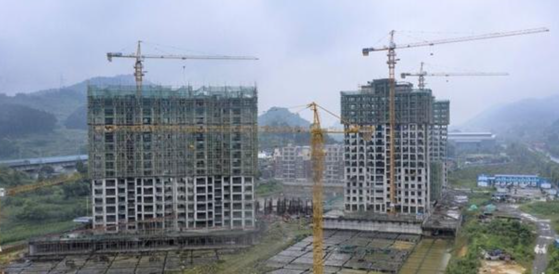 Trung Quốc tuyên bố đẩy mạnh hỗ trợ thị trường bất động sản
