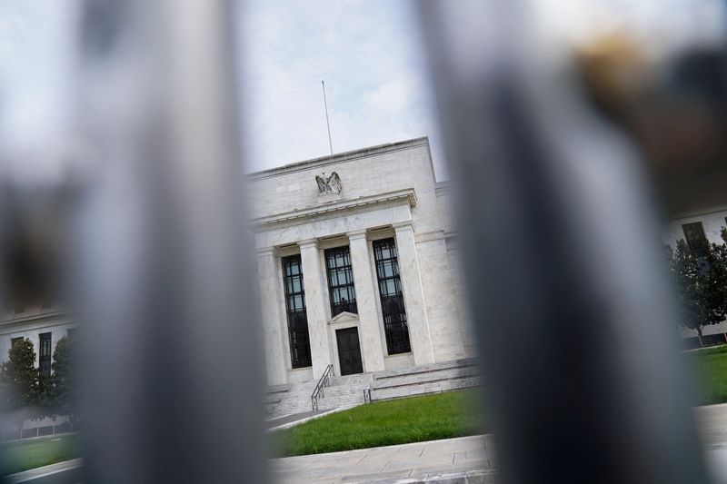 Lần tăng lãi suất cuối cùng của Fed sẽ diễn ra vào tháng 7?