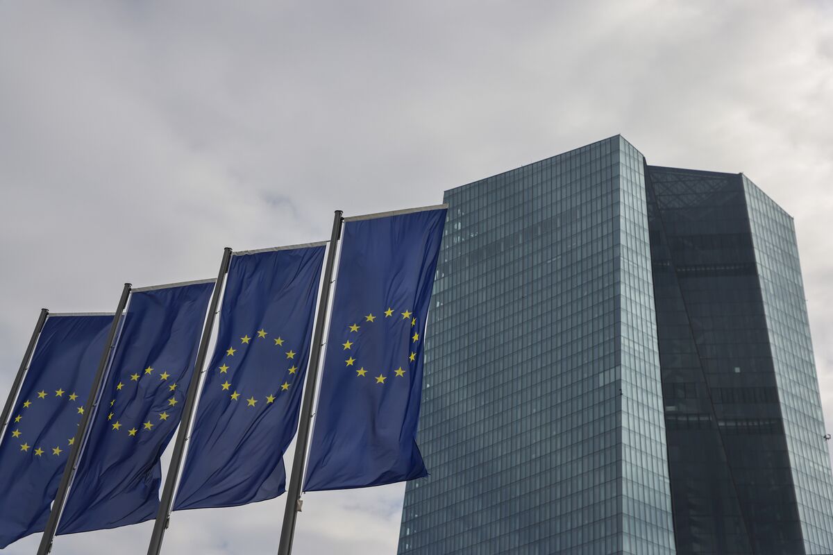 Giới chuyên gia không tin vào việc ECB sẽ giữ lãi suất cao trong thời gian dài