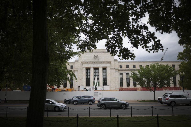 Fed sẵn sàng tăng lãi suất lên mức cao nhất trong 22 năm