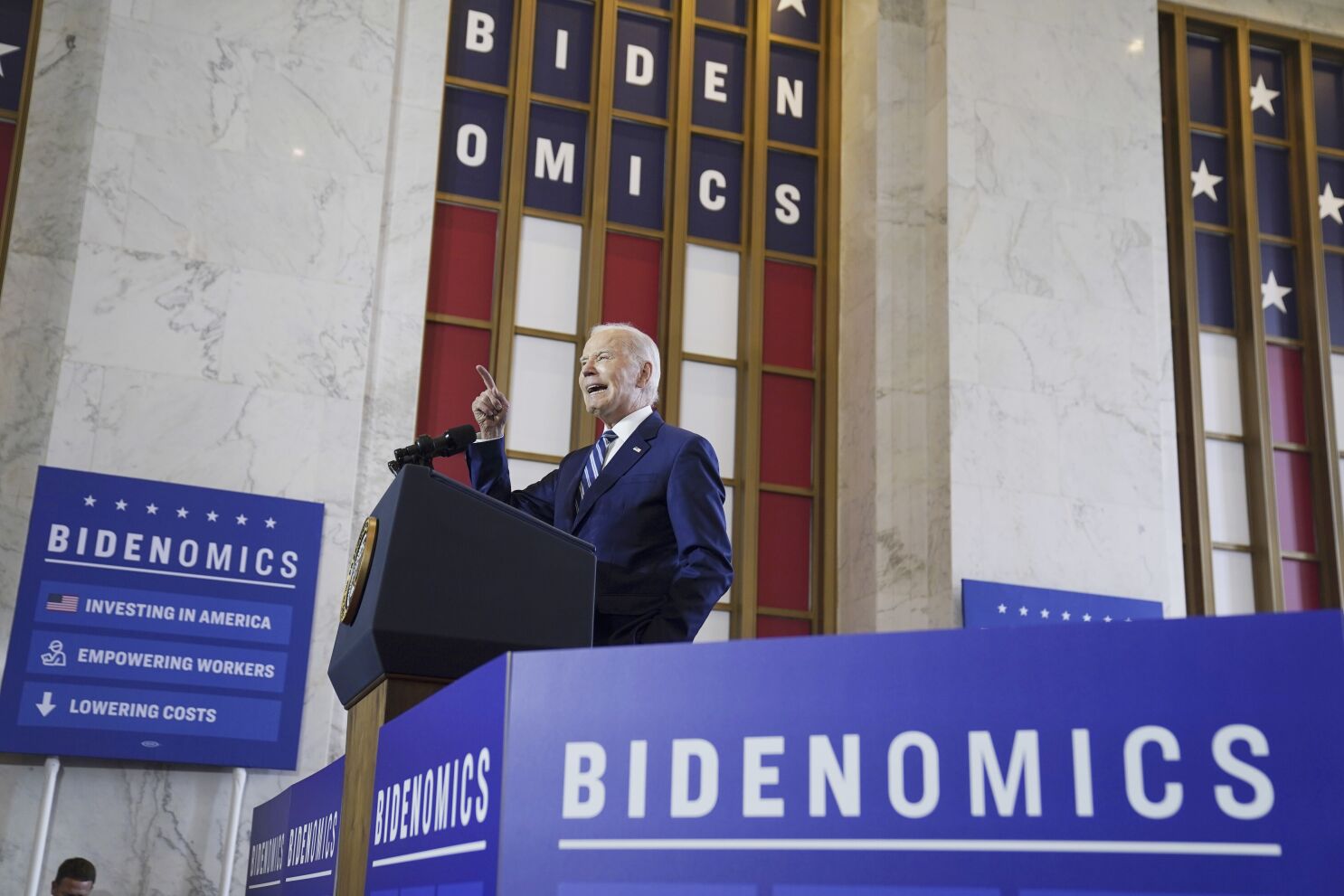 Chính sách kinh tế của Biden có thực sự thuyết phục người dân?