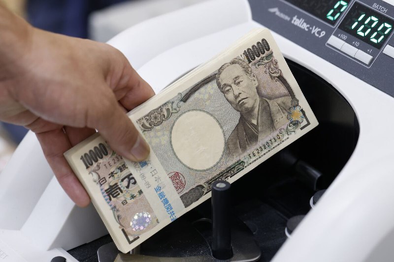 Nhật Bản cảnh báo về đà giảm của JPY sau khi nội tệ chạm đáy 10 tháng