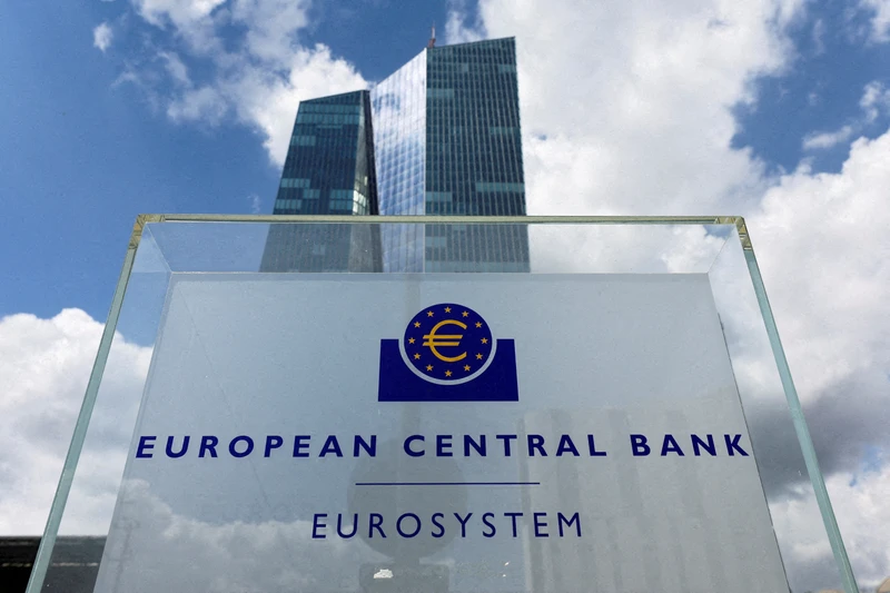 ECB thúc đẩy cam kết hạ nhiệt lạm phát