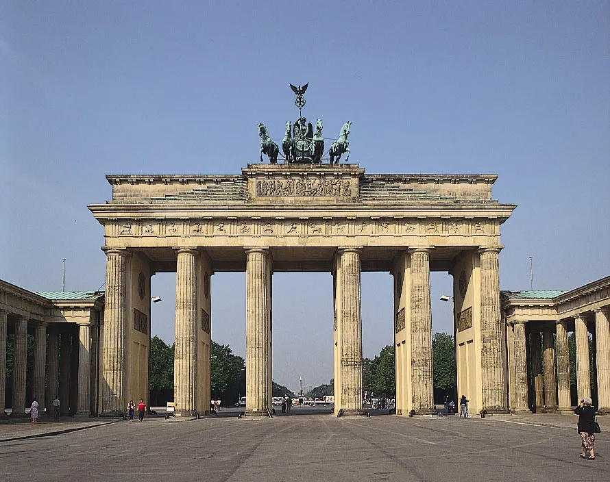 Brandenburg Gate | Iconic Monument, Berlin, Germany | Britannica