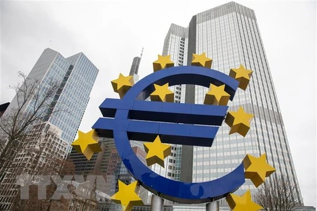 Tổng hợp phiên Âu ngày 16/11: Các loại tiền tệ hàng hóa giảm trong bối cảnh  tâm lý thị trường hỗn loạn