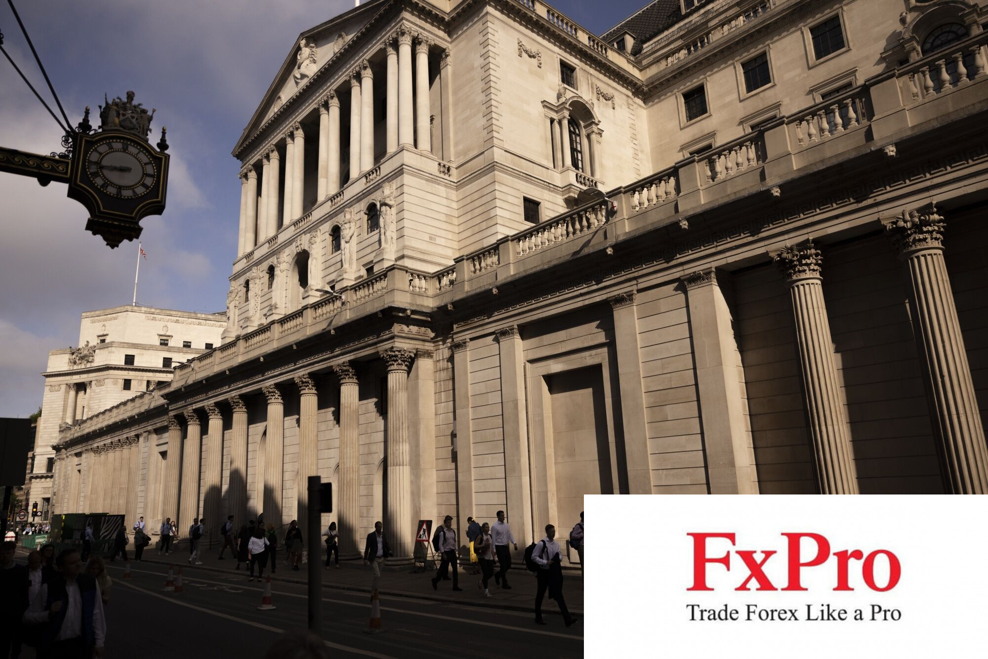 Thị trường hạ kỳ vọng BoE nới lỏng sau dữ liệu PMI mạnh mẽ
