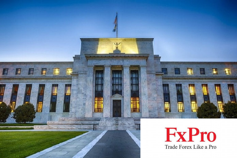 Nhận định về chứng khoán và thị trường trái phiếu trước đợt cắt giảm lãi suất đầu tiên của Fed