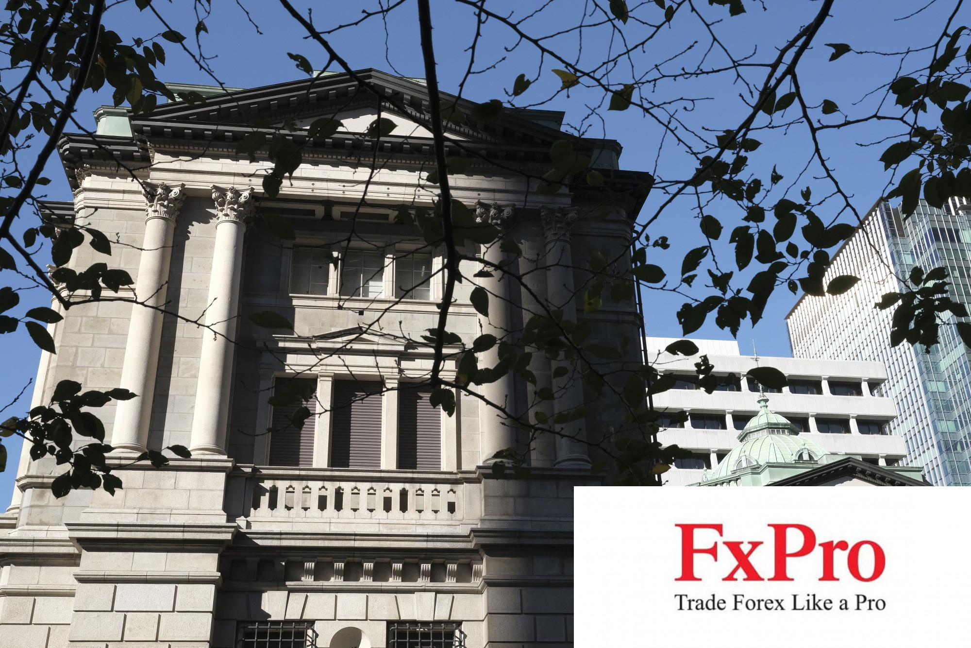 BoJ đang xem xét hạ dự báo tăng trưởng kinh tế cũng như lạm phát