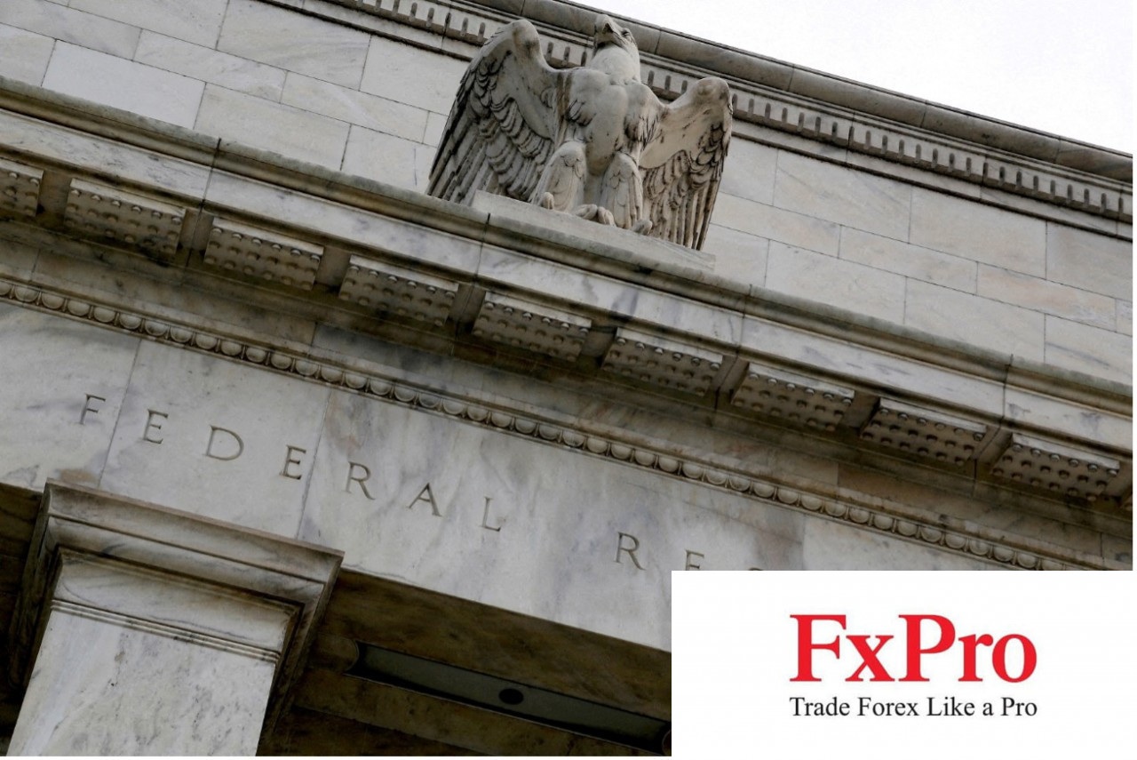 Quan chức Fed: Cần phụ thuộc vào dữ liệu lạm phát để quyết định cắt giảm lãi suất