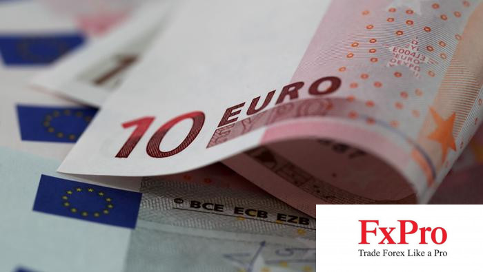 EUR/USD kéo dài đà phục hồi lên gần 1.0840 khi đồng bạc xanh suy yếu