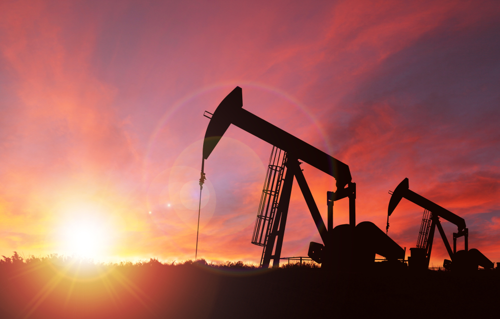 Giá dầu Brent chạm ngưỡng $90 khi căng thẳng địa chính trị gia tăng