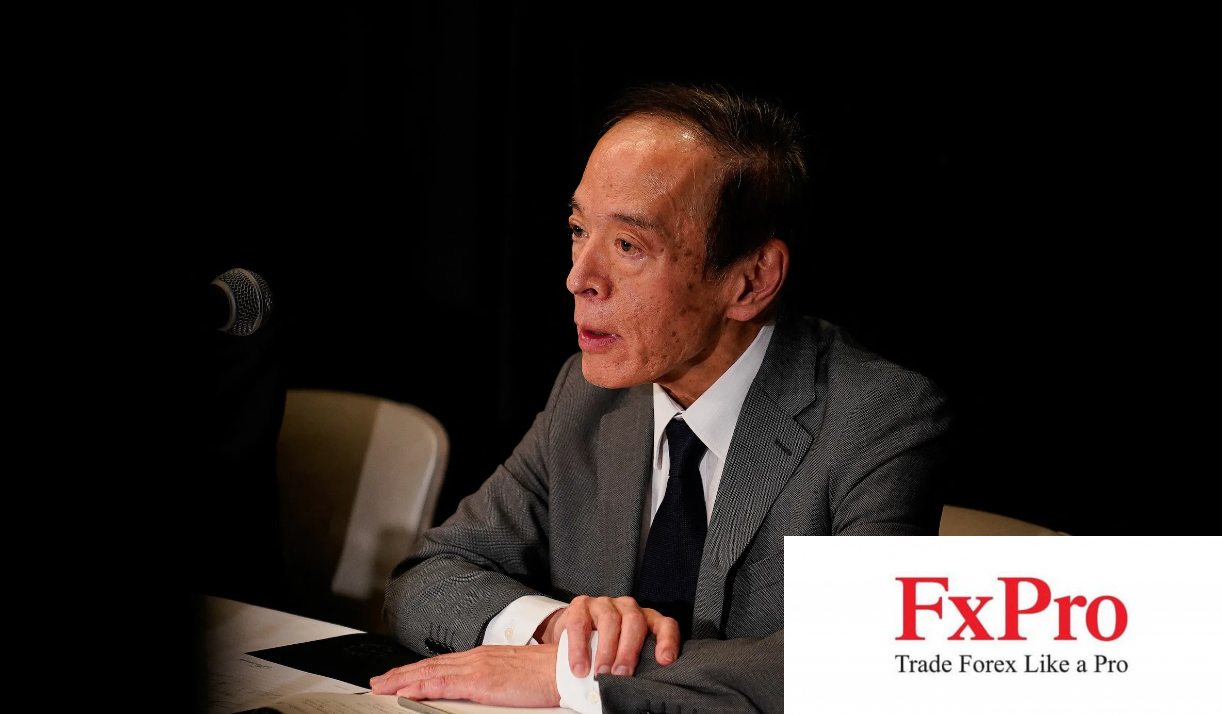 “Tiếng vỗ của một bàn tay”: Suy tư của Thống đốc BoJ Ueda trước bối cảnh đồng Yên chìm sâu dưới vực thẳm
