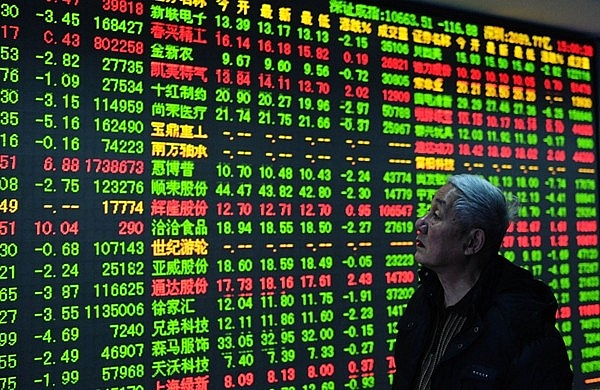 Chứng khoán châu Á biến động trái chiều trong bối cảnh đồng USD bật tăng sau vụ ám sát hụt ông Donald Trump Chứng khoán châu Á biến động trái chiều trong bối cảnh đồng USD bật tăng sau vụ ám sát hụt ông Donald Trump