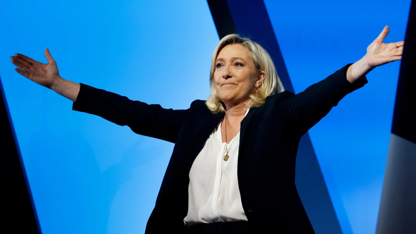 Một Le Pen "sắc bén" có thể lèo lái nước Pháp ra khỏi "vực sâu" hiện tại?